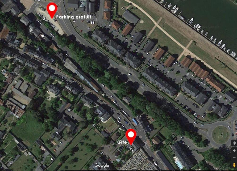 La Petite Cour Appartement Honfleur Buitenkant foto